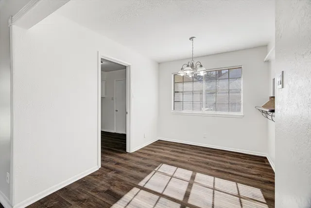 $350,000 | 216 Any Way Street, Lake Jackson, TX 77566