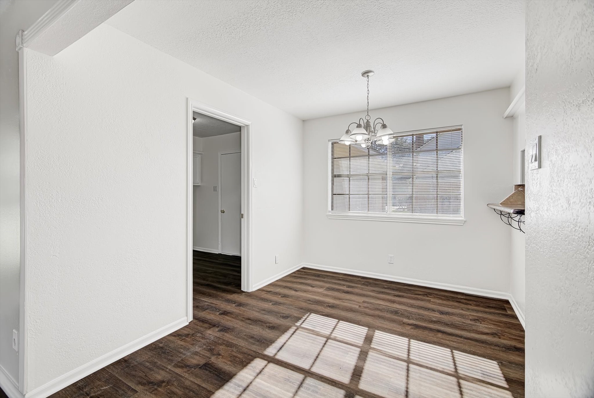 216 Any Way Street Lake Jackson, TX 77566 - Photo 21 of 49 a view of an empty room with window