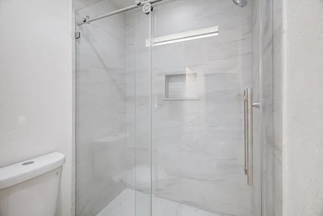 $350,000 | 216 Any Way Street, Lake Jackson, TX 77566