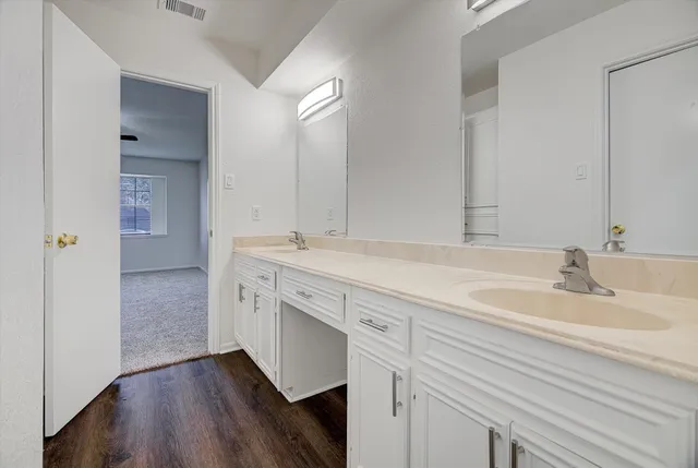 $350,000 | 216 Any Way Street, Lake Jackson, TX 77566