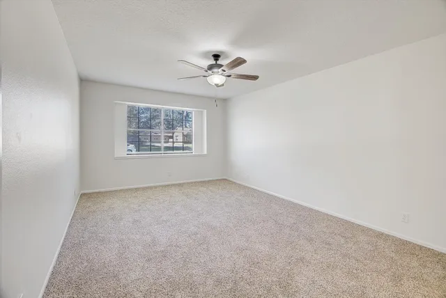 $350,000 | 216 Any Way Street, Lake Jackson, TX 77566