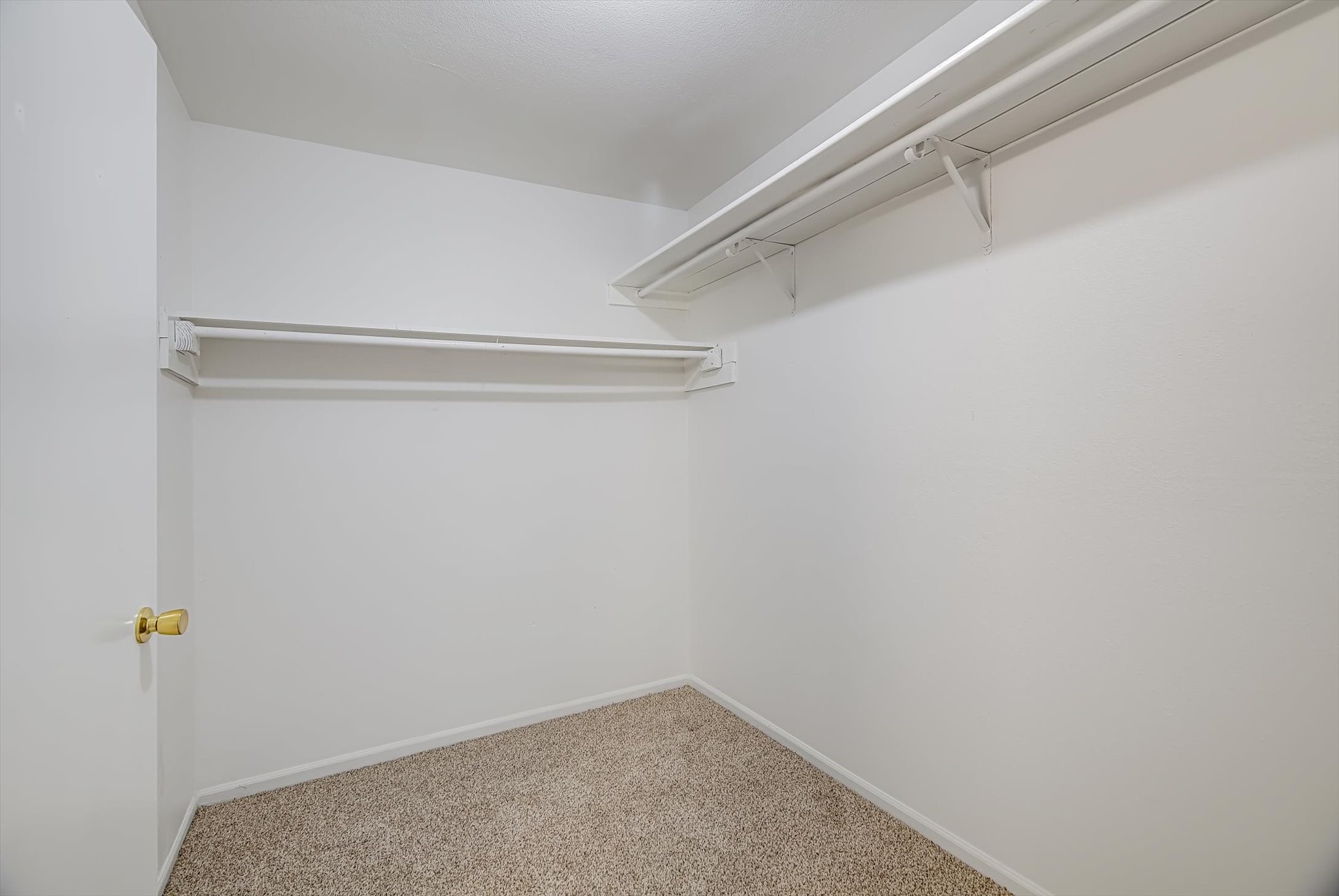 216 Any Way Street Lake Jackson, TX 77566 - Photo 29 of 49 a view of small space