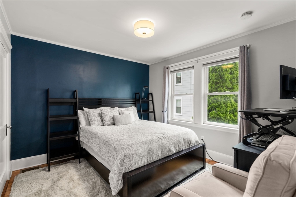 1504 Centre Street, Unit 1 Boston, MA 02131 - Photo 23 of 31