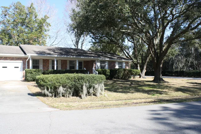 $3,000 | 306 Susan Drive, Charleston, SC 29407