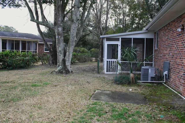 $3,000 | 306 Susan Drive, Charleston, SC 29407