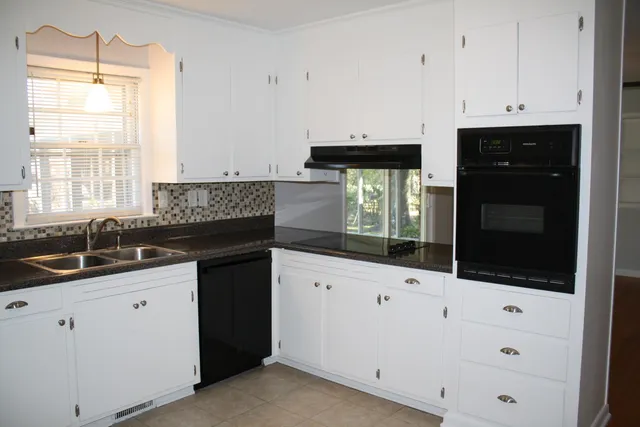 $3,000 | 306 Susan Drive, Charleston, SC 29407