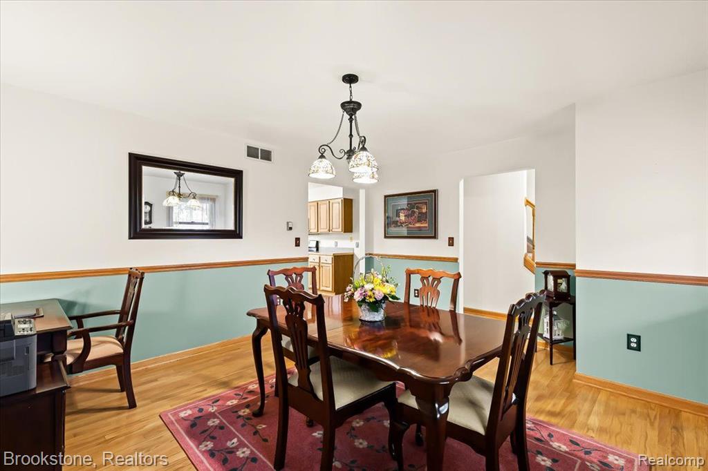 10230 Cook Road Hartland, MI 48353 - Photo 14 of 49
