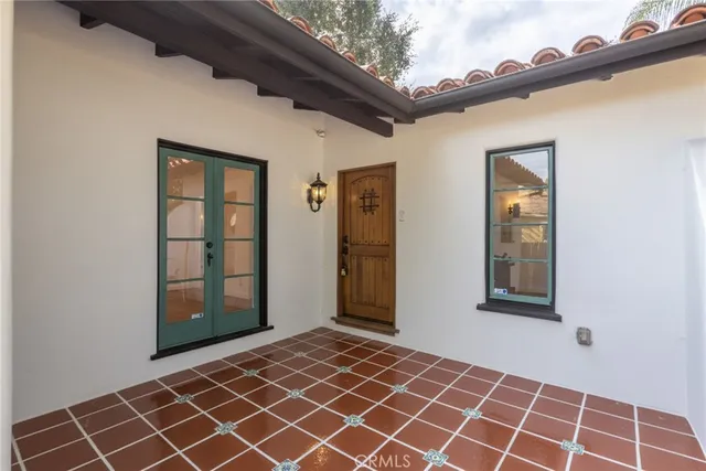 $1,399,999 | 100 West Tremont Street, Pasadena, CA 91103