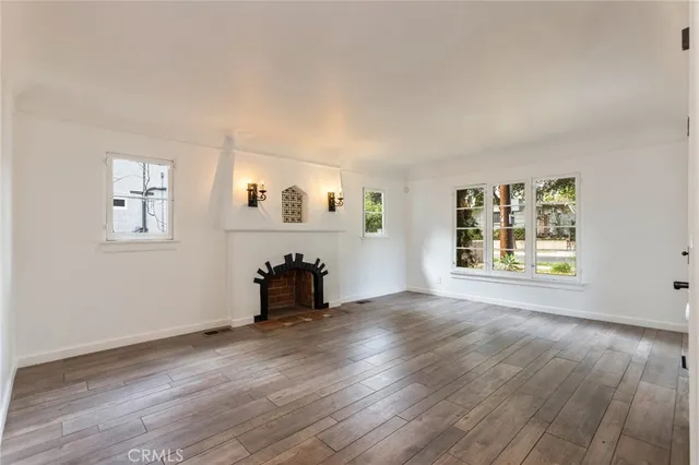 $1,399,999 | 100 West Tremont Street, Pasadena, CA 91103