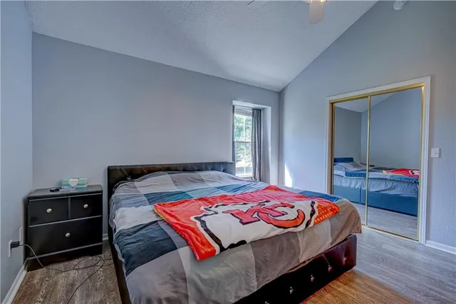 $199,999 | 1314 Southeast Norwood Drive, Lee's Summit, MO 64081