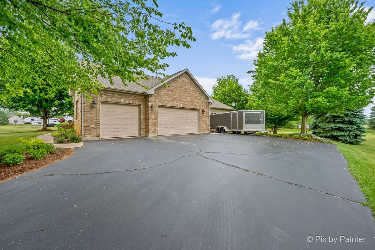 8316 Eagle Ridge Spring Grove, IL 60081 - Photo 33 of 44