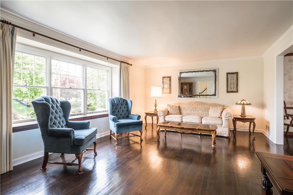 1964 Redcoach Road Allison Park, PA 15101 - Photo 6 of 25 Open to the dining room and plenty of light shines in.