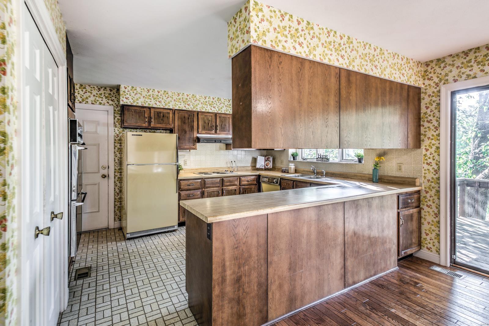 1964 Dougherty Ferry Road St. Louis, MO 63122 - Photo 11 of 36 Gallery Image 11