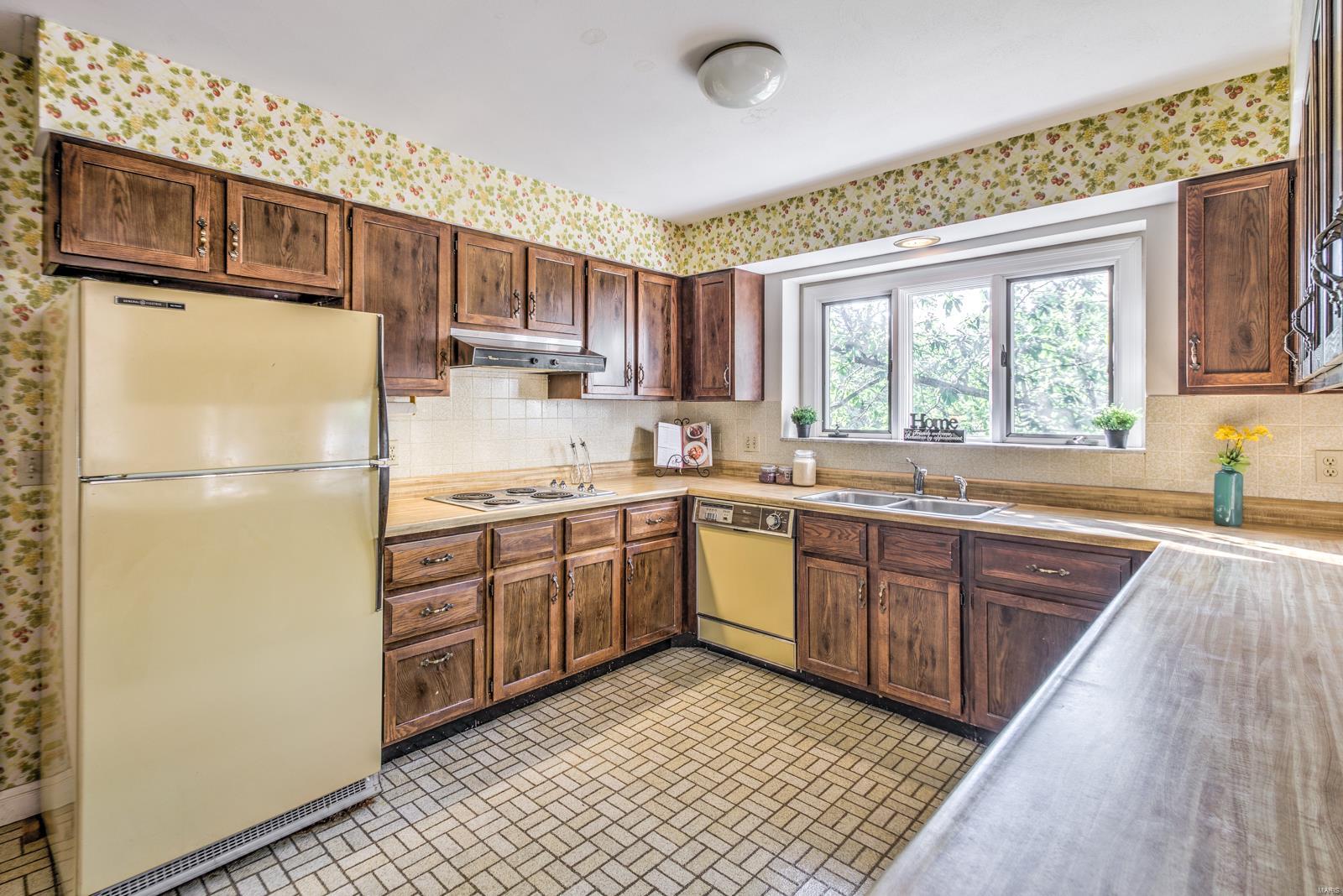 1964 Dougherty Ferry Road St. Louis, MO 63122 - Photo 12 of 36 Gallery Image 12