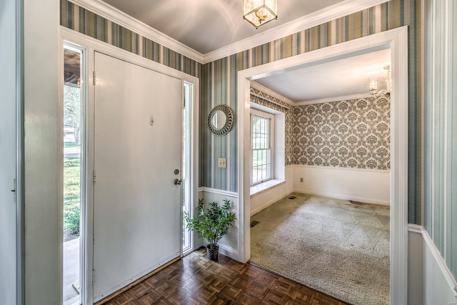 1964 Dougherty Ferry Road St. Louis, MO 63122 - Photo 3 of 36 Gallery Image 3