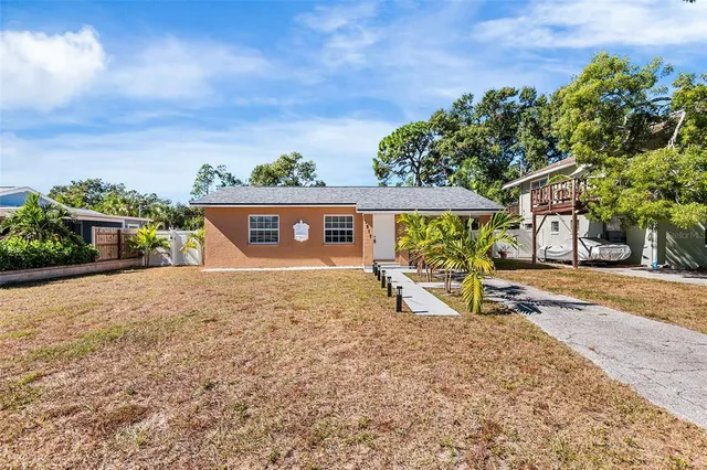 $2,625 | 1517 Gray Street South, St. Petersburg, FL 33707