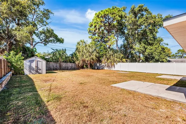 $2,375 | 1517 Gray Street South, St. Petersburg, FL 33707