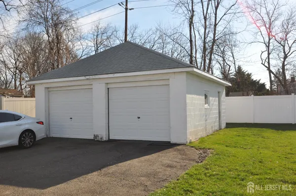 a house view with a outdoor space