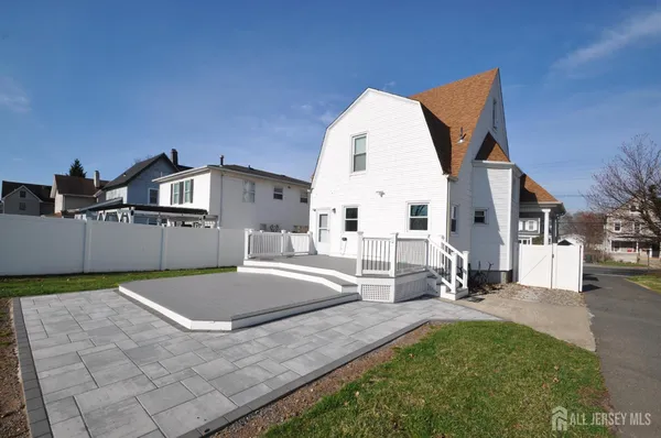 a view of a house with a entertaining space