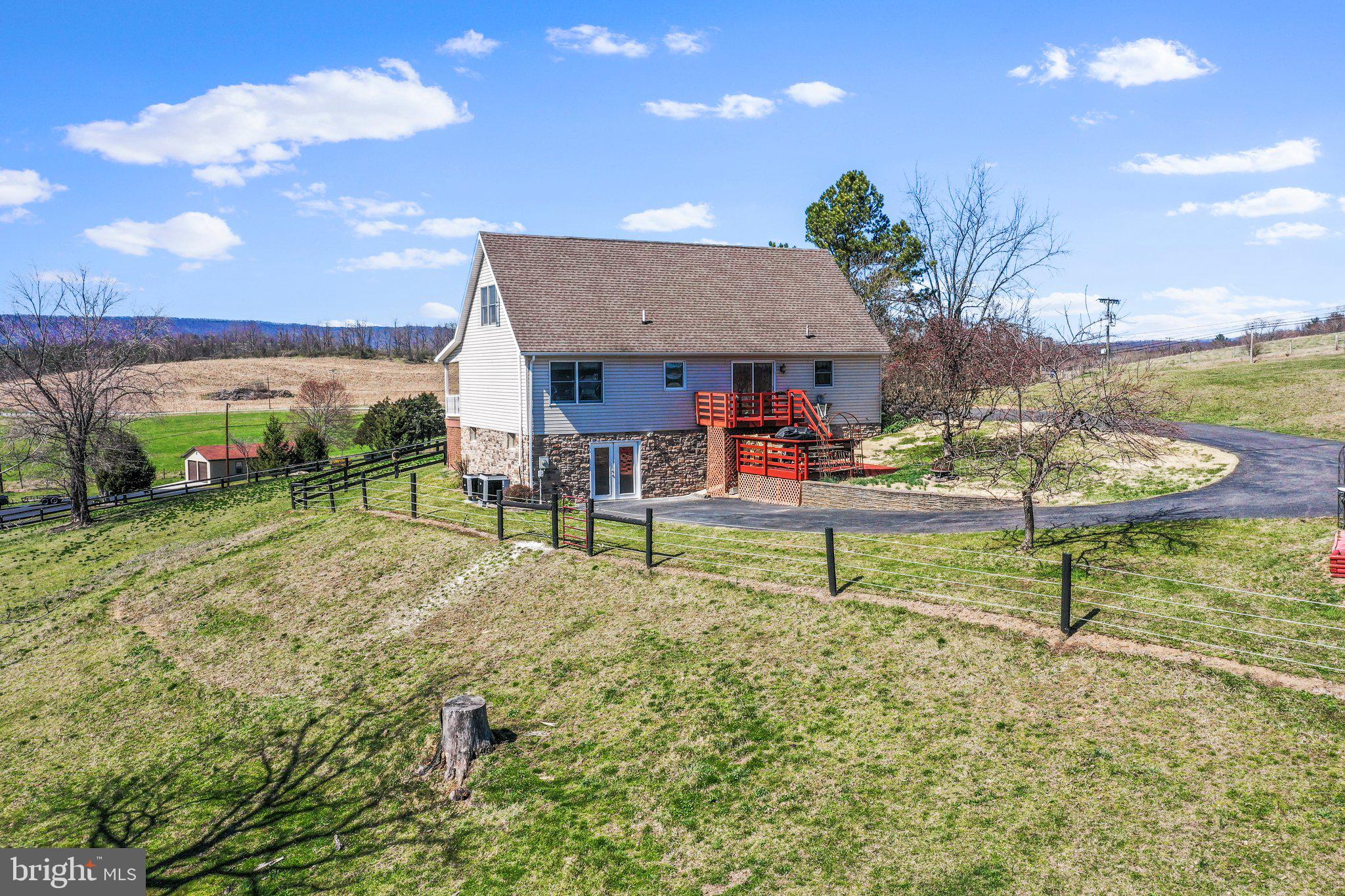 14109 Round Top Road Hancock, MD 21750 - Photo 50 of 61 Back view