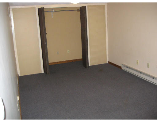 28 Clinton Street Lynn, MA 01902 - Photo 12 of 22 Gallery Image 12