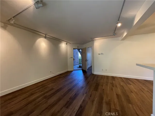 $2,100 | 12555 Euclid Street, Unit 21, Garden Grove, CA 92840