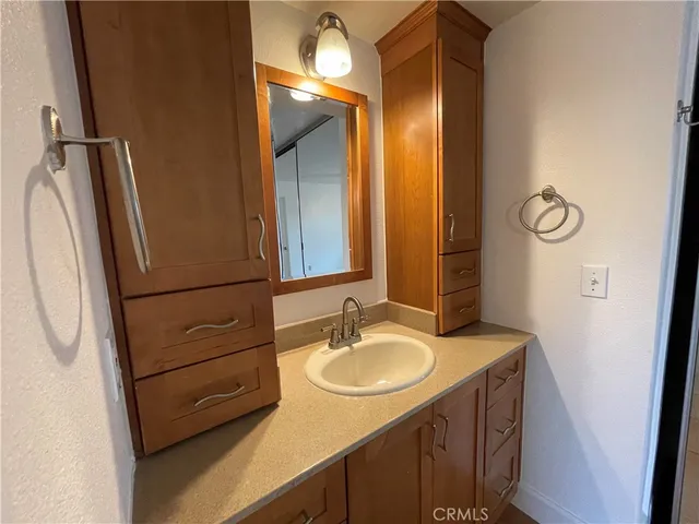 $2,100 | 12555 Euclid Street, Unit 21, Garden Grove, CA 92840