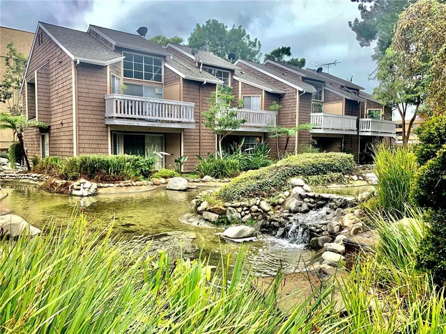 $2,100 | 12555 Euclid Street, Unit 21, Garden Grove, CA 92840