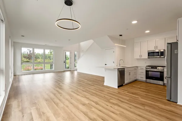 $554,900 | 9378 South Alder Place, Unit 106, Oak Creek, WI 53154