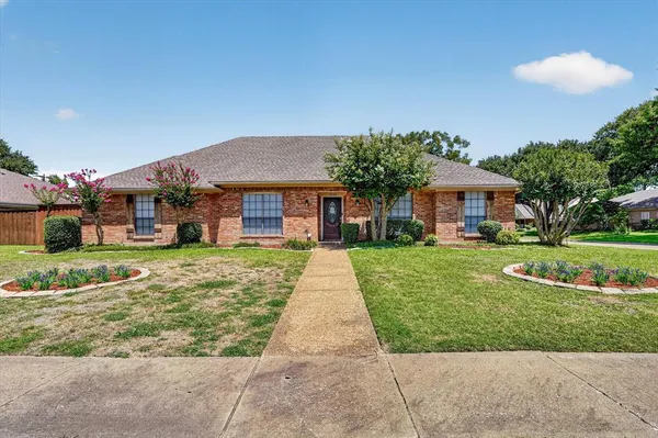$477,000 | 3100 Tree House Lane, Plano, TX 75075
