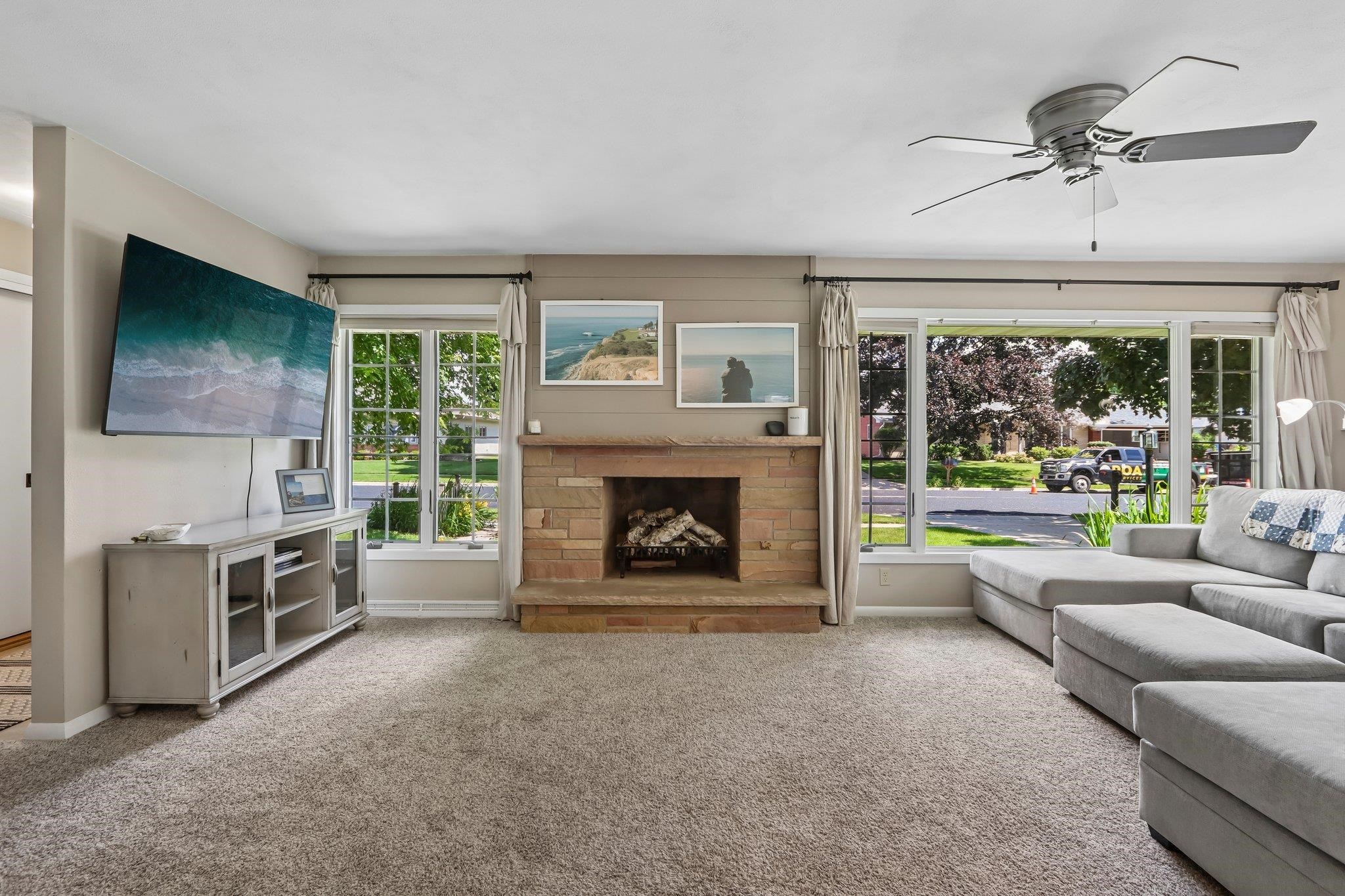 204 6th Street Waunakee, WI 53597 - Photo 7 of 58