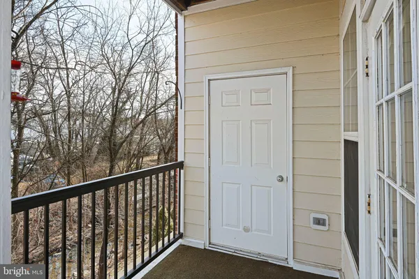 $405,000 | 815 Branch Drive, Unit 207, Herndon, VA 20170