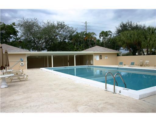 3939 Northeast 5th Avenue, Unit B207 Boca Raton, FL 33431 - Photo 8 of 10 Additional Photo