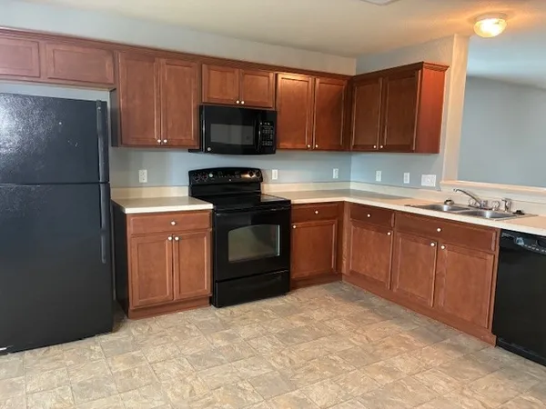 $1,875 | 13237 Forest Sage Street, Manor, TX 78653