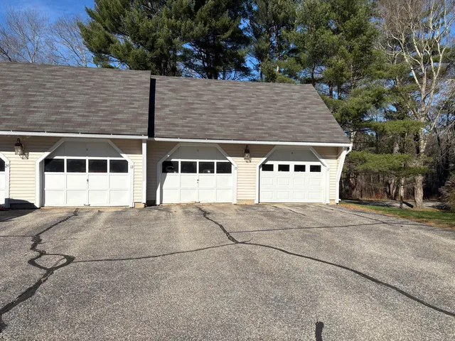 $2,600 | 15 Patriots Square, Unit 15, Mansfield, CT 06250