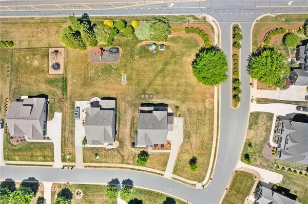 $589,900 | 100 Kreeger Court, King, NC 27021