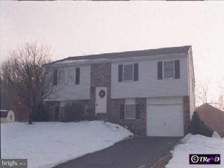 527 Albert Drive Sinking Spring, PA 19608 - Photo 1 of 1
