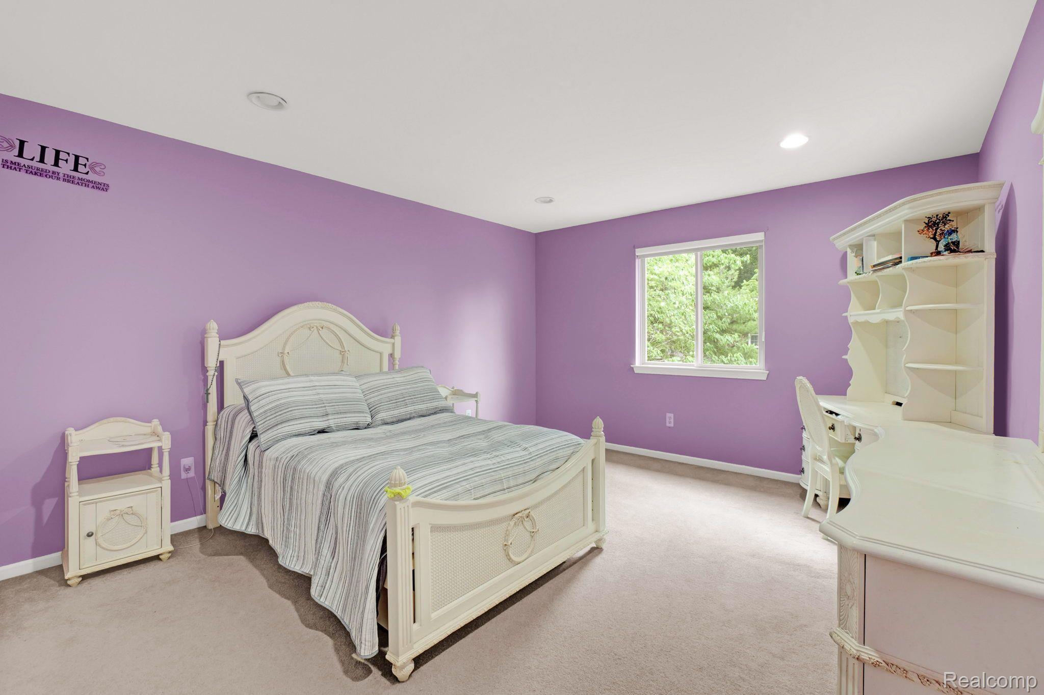 109 Chestnut Ridge Walled Lake, MI 48390 - Photo 34 of 54 Gallery Image 34