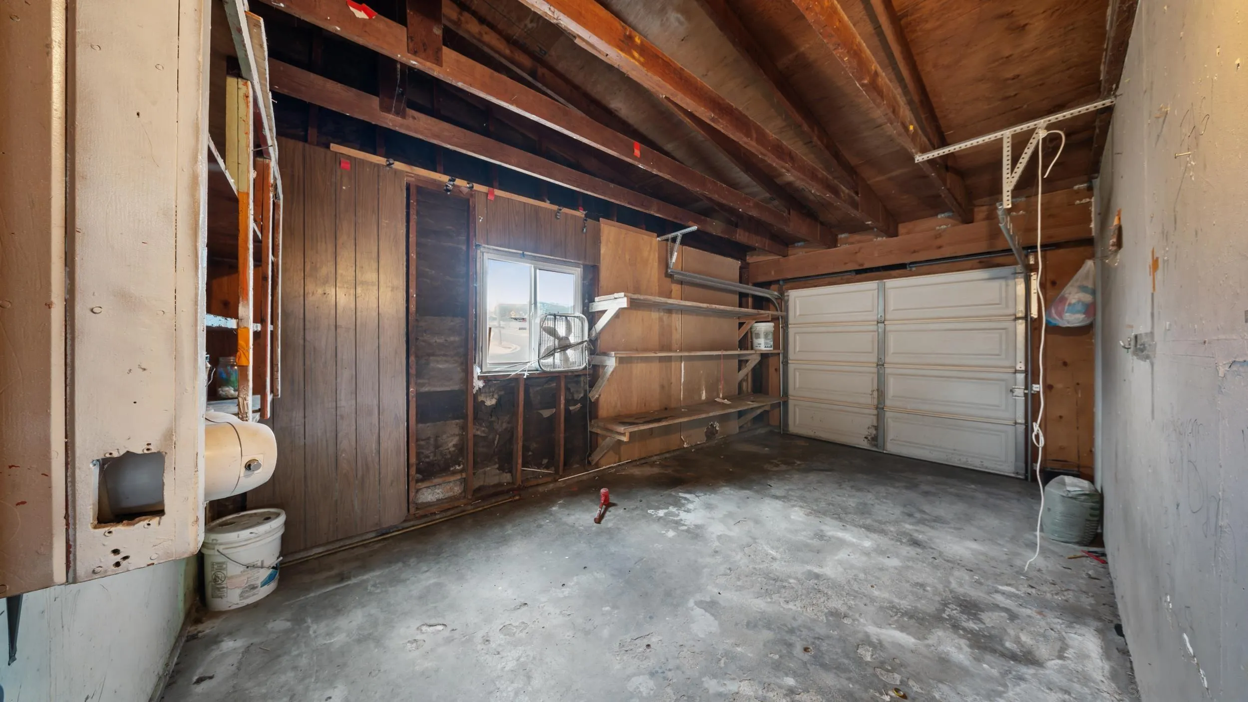 2839 Emerald Drive Oceanside, CA 92056 - Photo 16 of 32 a view of a room with racks