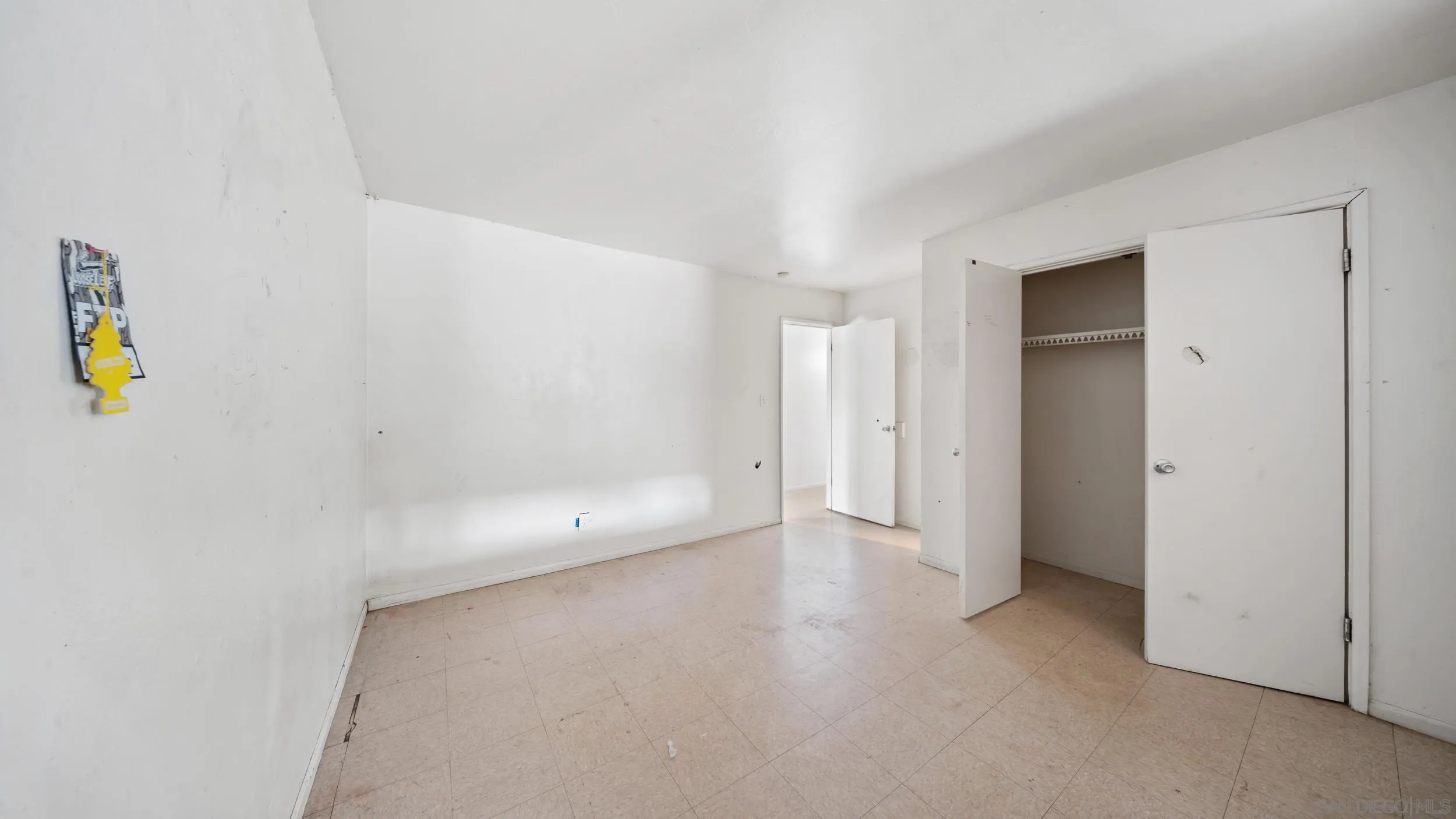 2839 Emerald Drive Oceanside, CA 92056 - Photo 18 of 32 a view of an empty room with a window