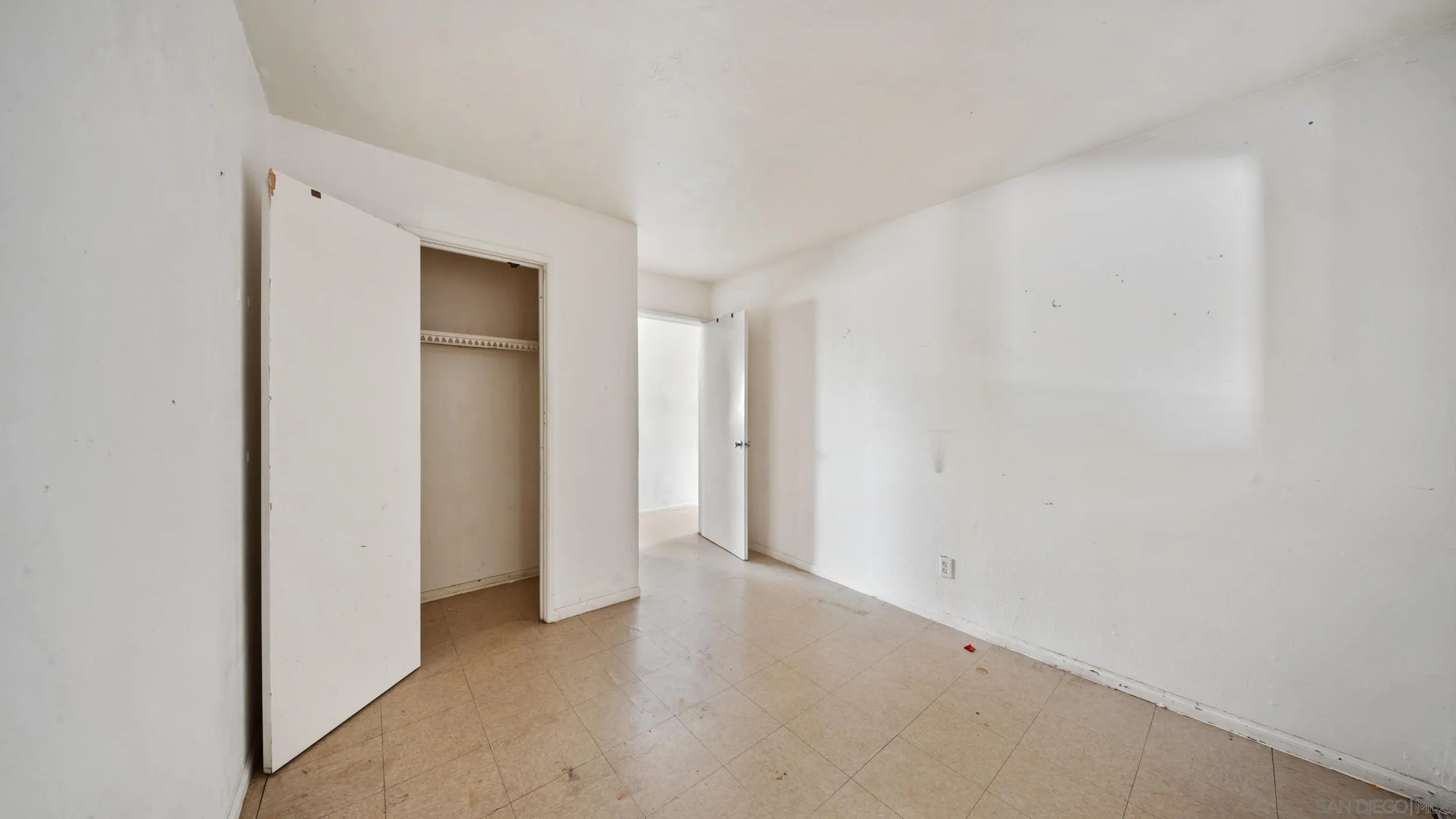 2839 Emerald Drive Oceanside, CA 92056 - Photo 20 of 32 a view of an empty room