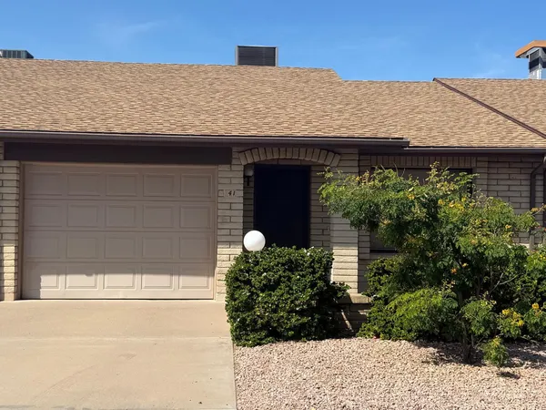 $1,525 | 520 South Greenfield Road, Unit 41, Mesa, AZ 85206
