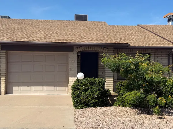 $1,525 | 520 South Greenfield Road, Unit 41, Mesa, AZ 85206