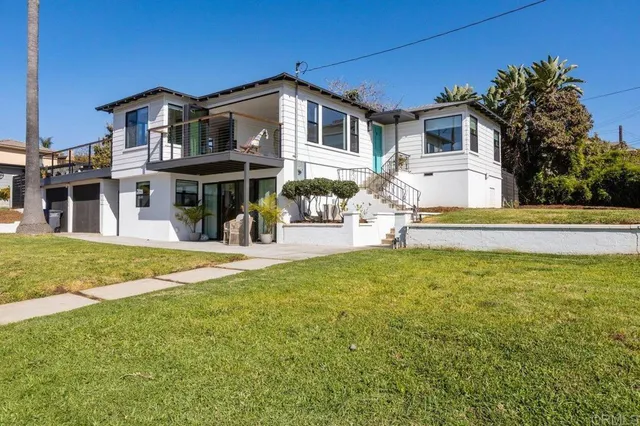 $1,900,000 | 3630 Donna Drive, Carlsbad, CA 92008