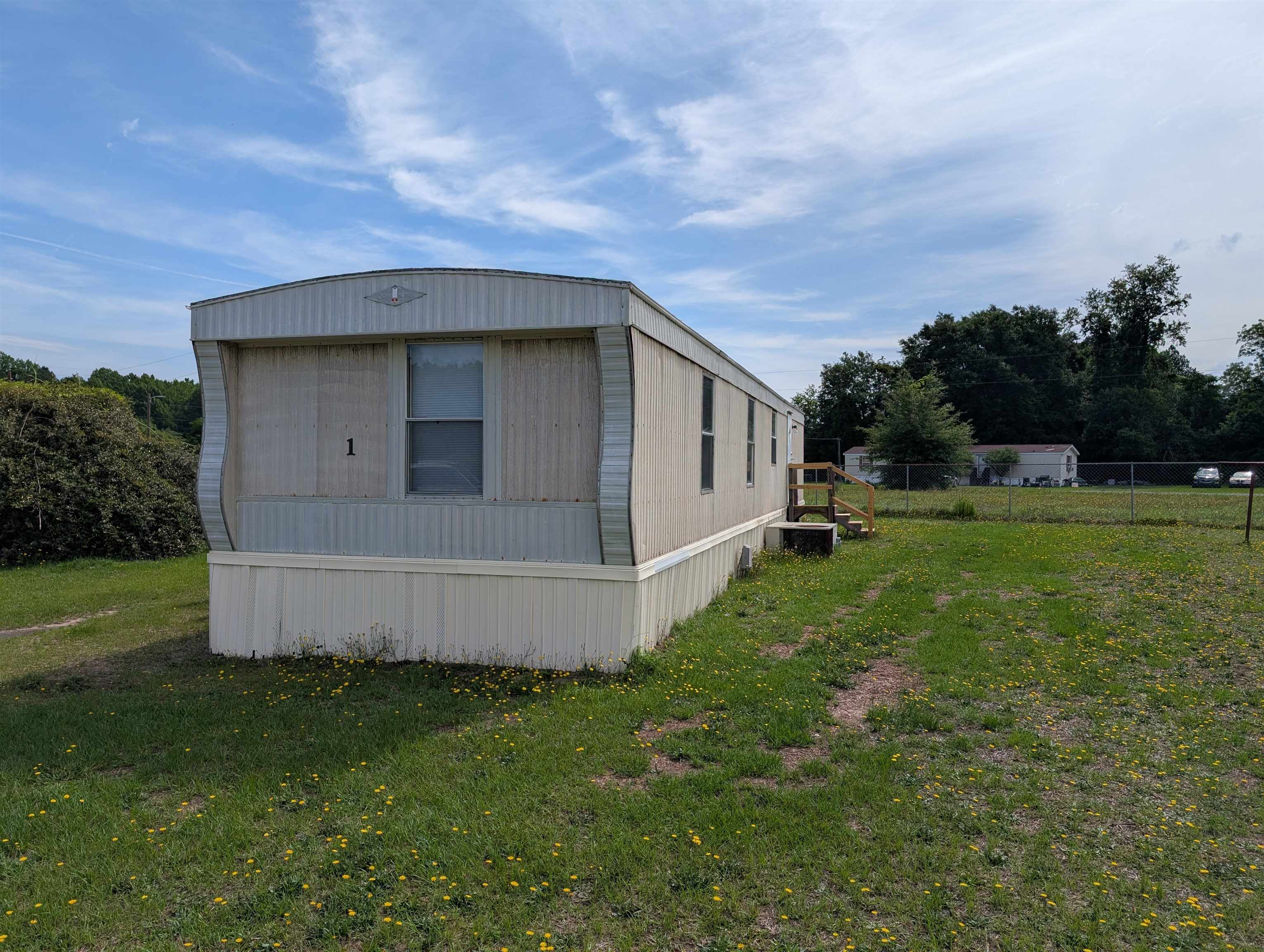 5326 Chinaberry Road Florence, SC 29506 - Photo 8 of 15