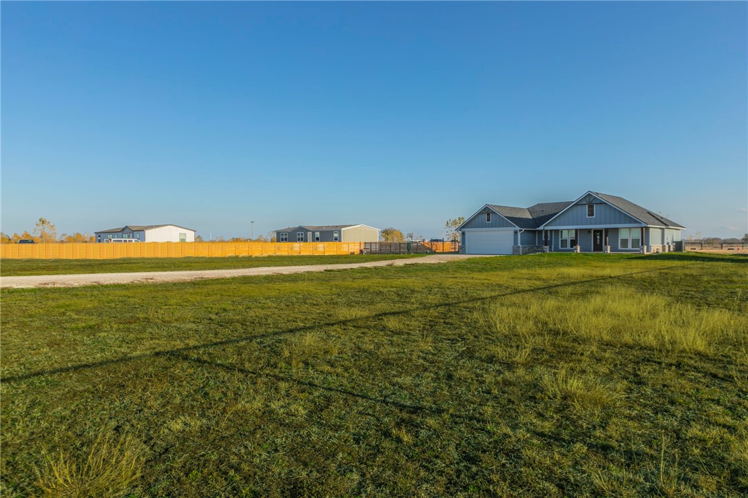 319 West Weinberger Road West, TX 76691 - Photo 25 of 26