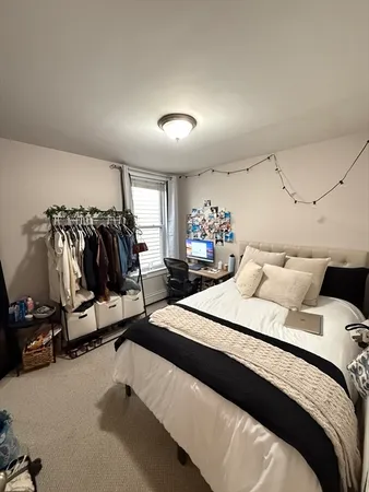 $5,000 | 121 L Street, Unit 3, Boston, MA 02127