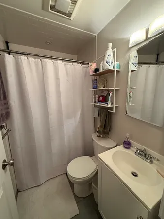 $5,000 | 121 L Street, Unit 3, Boston, MA 02127