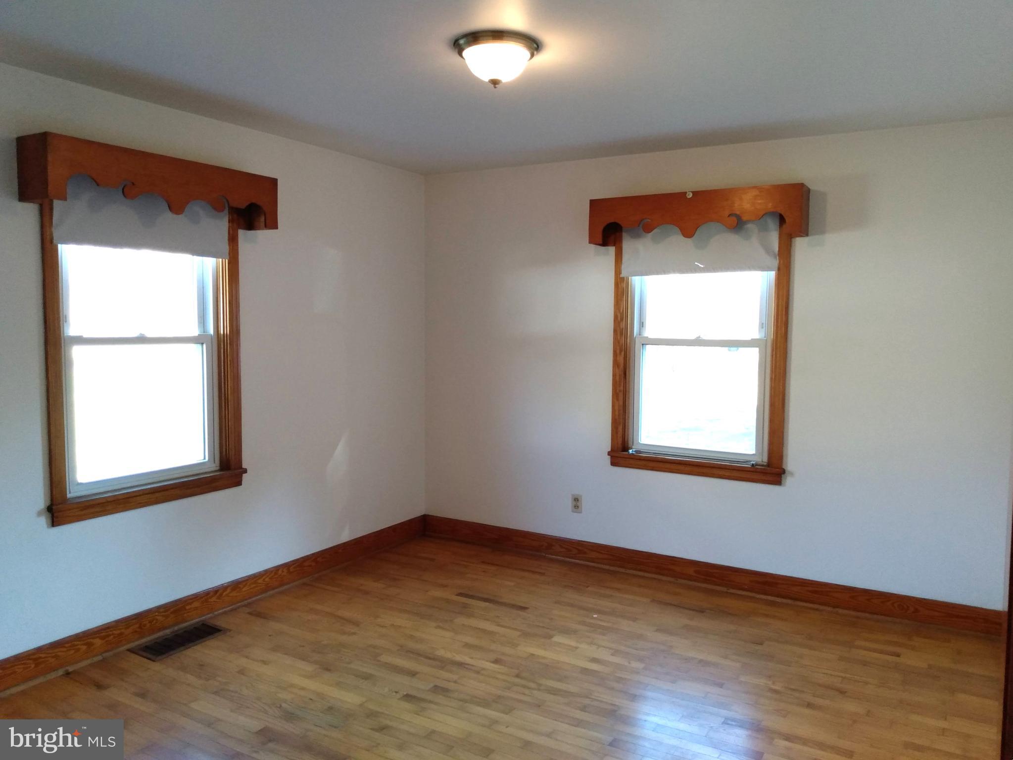 137 Siloam Road Chambersburg, PA 17201 - Photo 14 of 28 2nd Bedroom