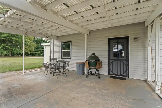 $499,000 | 20630 County Road 20, Goshen, IN 46528